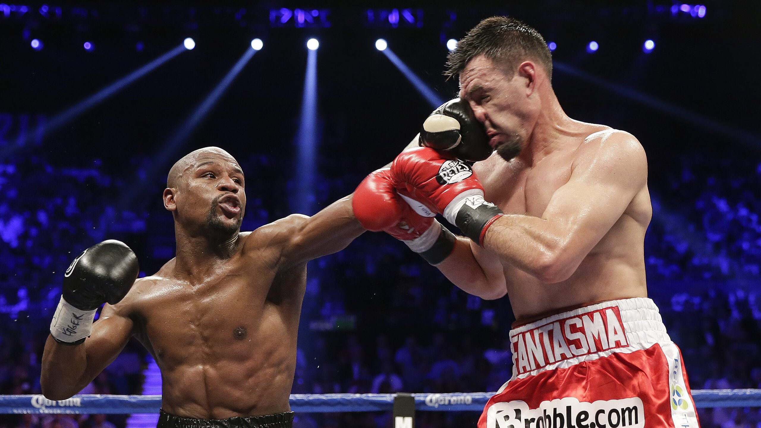 中国男篮用团结克服一切困难,谈中国男篮